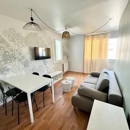 Apartment Deux Pieces Courcouronnes